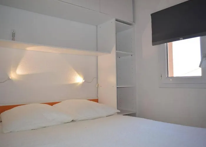 Np020-042 Maison 3 Pieces Mezzanine 2 Chambres, ناربون بلاج